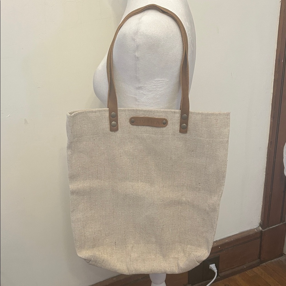 Livthai cotton cream colored bag with leather handles 15X18 EUC